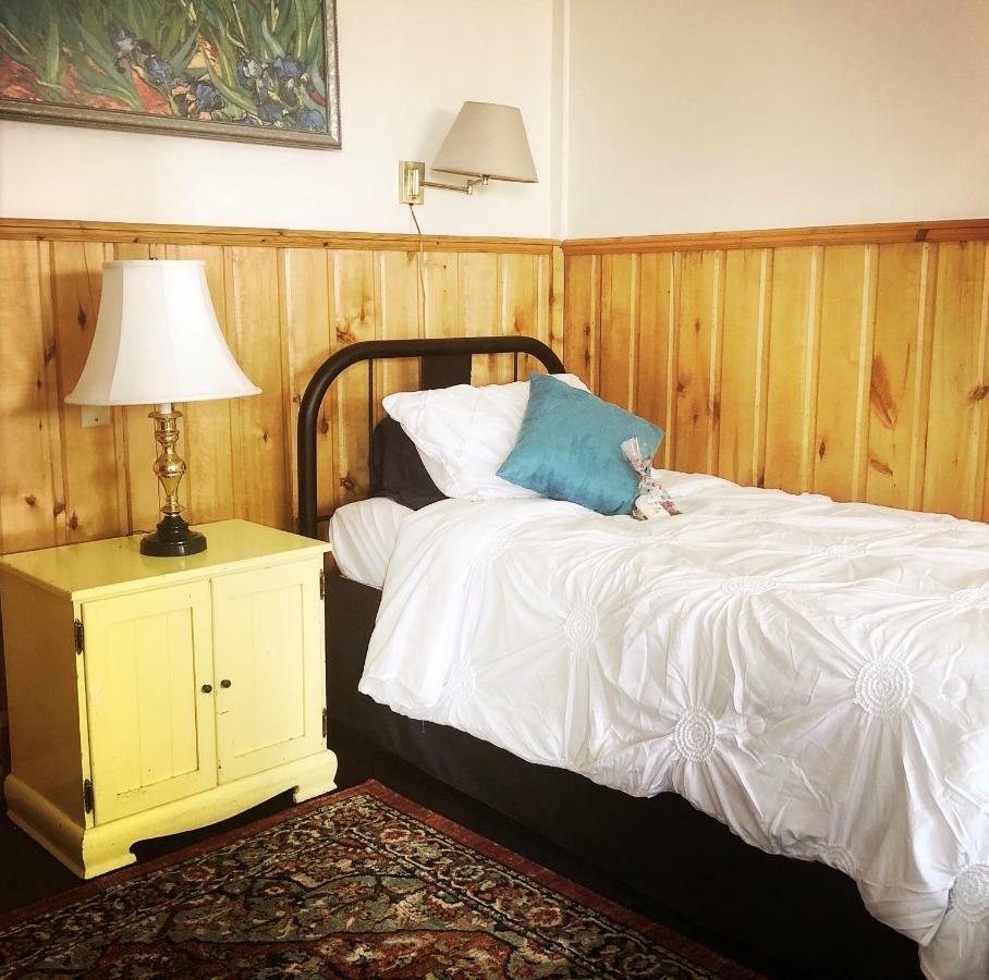 Hôtel Harbor Hill House à Bayfield Extérieur photo
